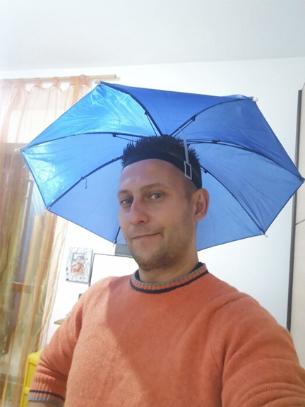 rv4 - Umbrella Hat